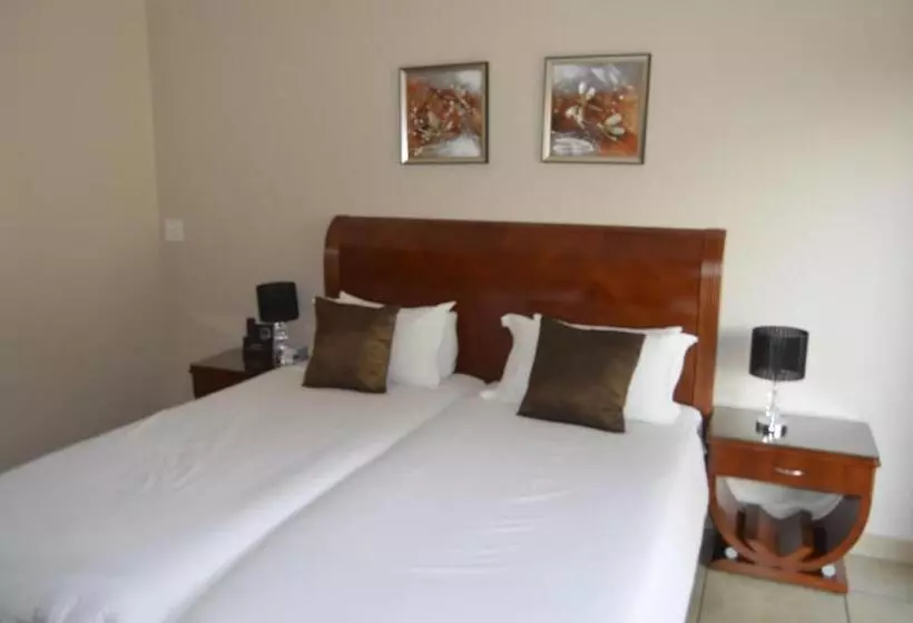 デラックスルーム, Lakeview Boutique Hotel & Conference Center