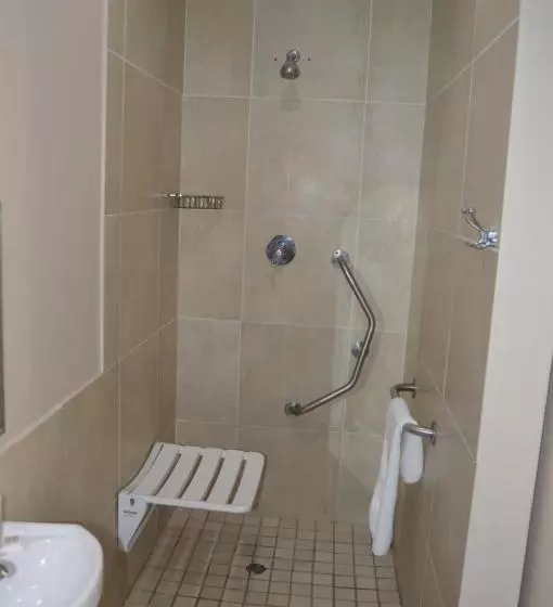 障害者適応デラックスルーム, Lakeview Boutique Hotel & Conference Center