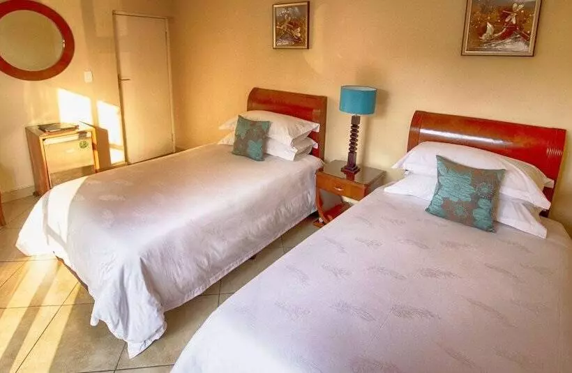 デラックスルーム, Lakeview Boutique Hotel & Conference Center