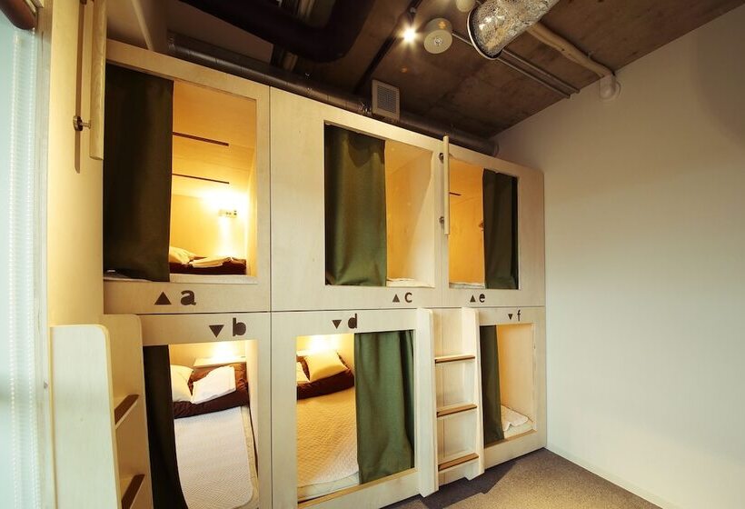 سرير فى غرفة مشتركه, The Stay Sapporo