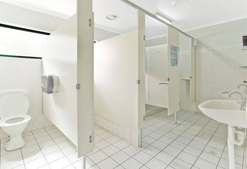 חדר משפחתי חדר אמבטיה משותף, Wandarrah Lodge