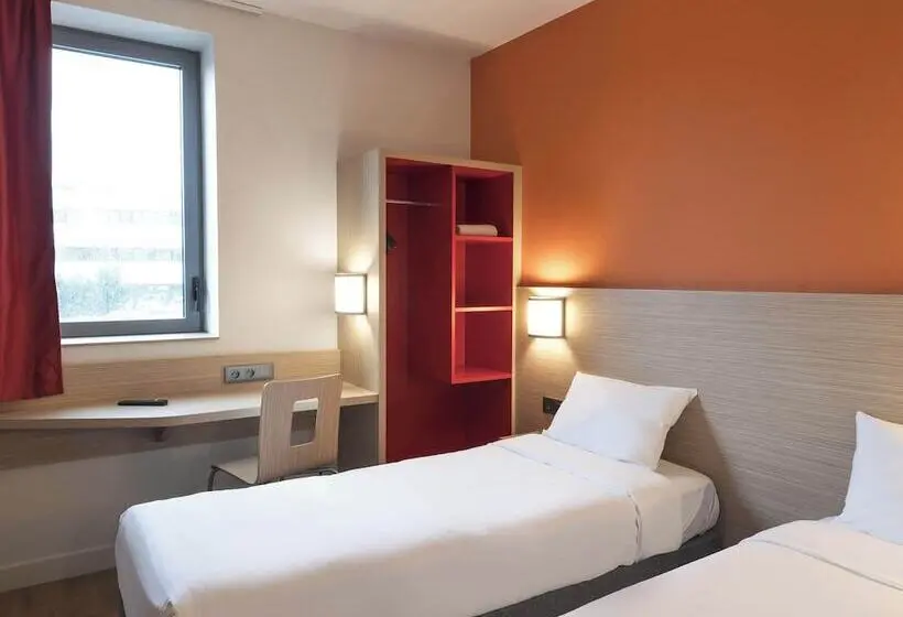 Camera Standard, B&b Hotel Laval Ouest