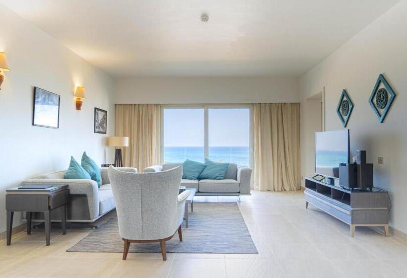 سوئیت رویال, Caesar Bay Resort