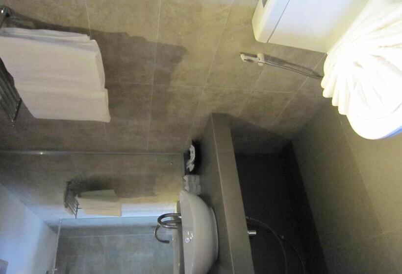 חדר סטנדרט עם מרפסת, Action Point Fitness Resort