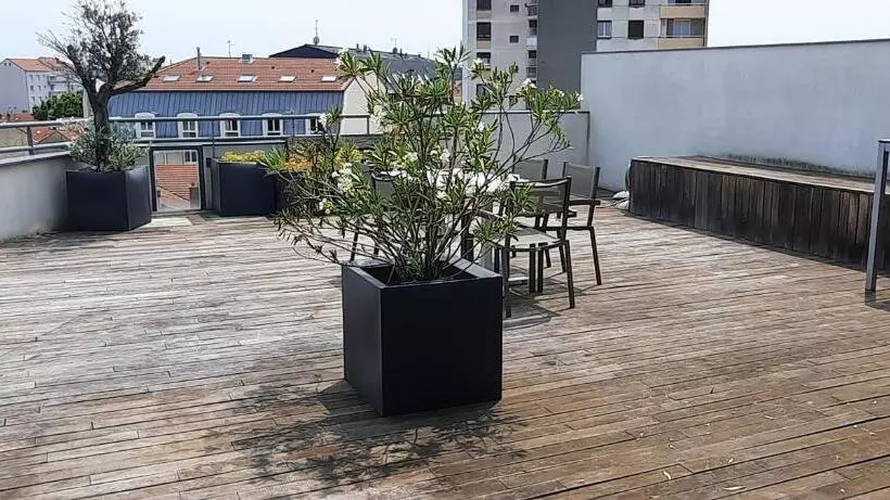 آپارتمان 1 خوابه با تراس, Appart’hôtel Hevea