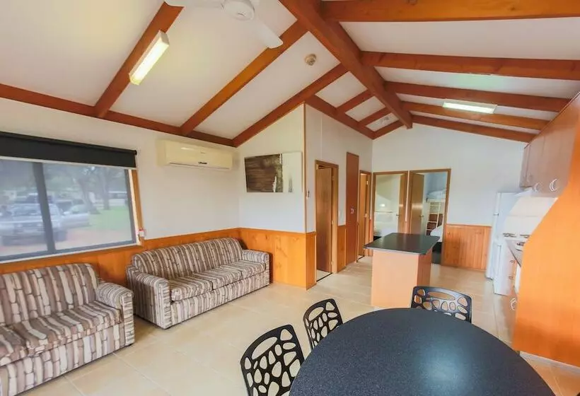 سوئیت 2 خوابه, Big4 Renmark Riverfront Holiday Park