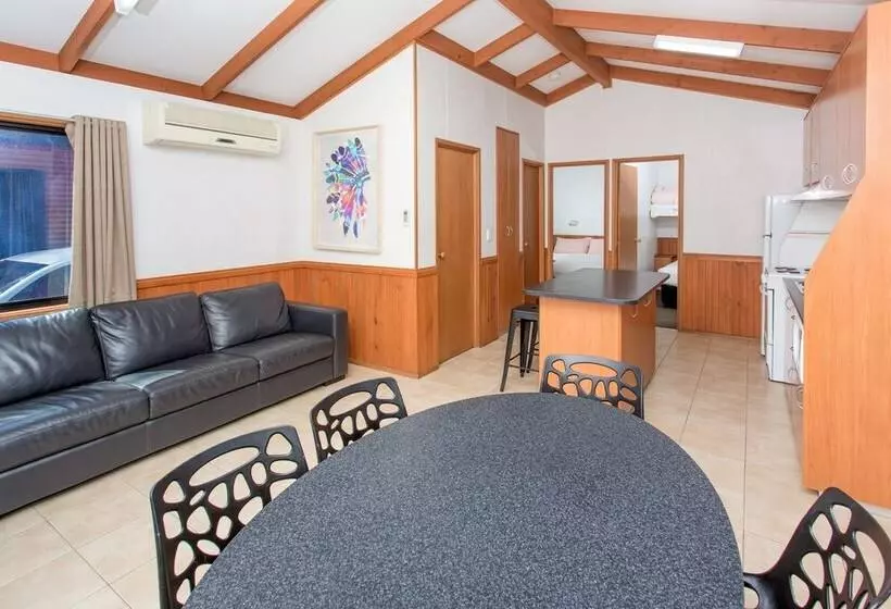 سوئیت 2 خوابه, Big4 Renmark Riverfront Holiday Park