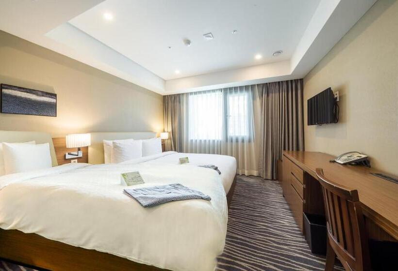 غرفة عائلية, Busan Business