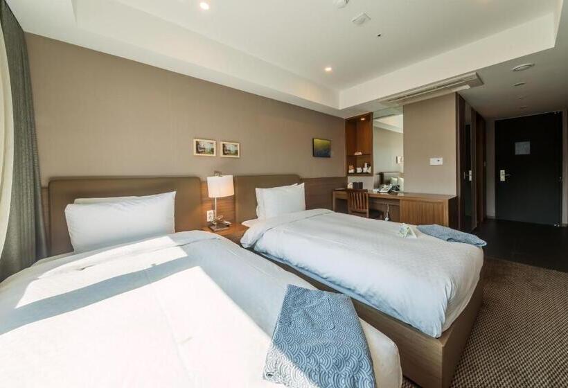 غرفة قياسية, Busan Business