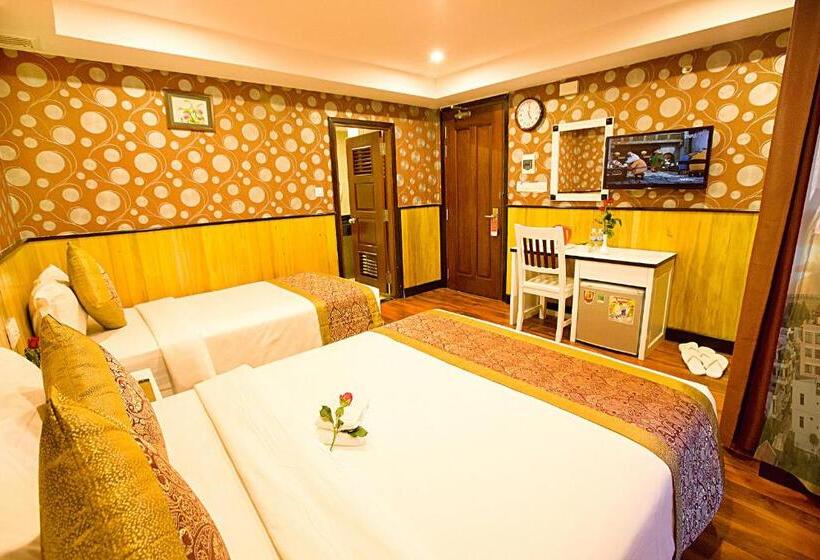 اتاق سوپریور سه تخته, Golden Rain 2