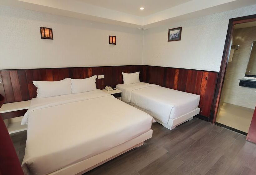 اتاق سوپریور سه تخته, Golden Rain 2