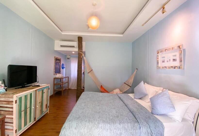 수피리어 룸 풀장 전망, Green Gallery Beach Boutique