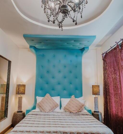 带大床的豪华间, Green Gallery Beach Boutique