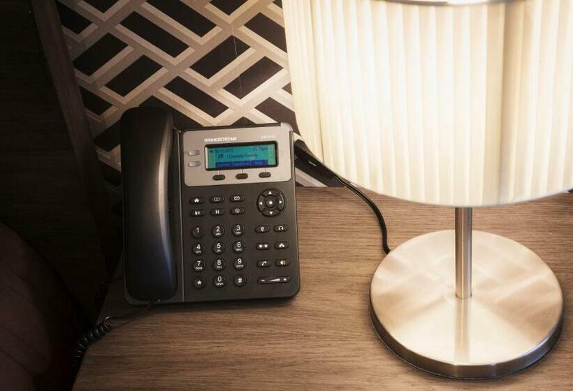 Полулюкс, Platino Expo Guadalajara