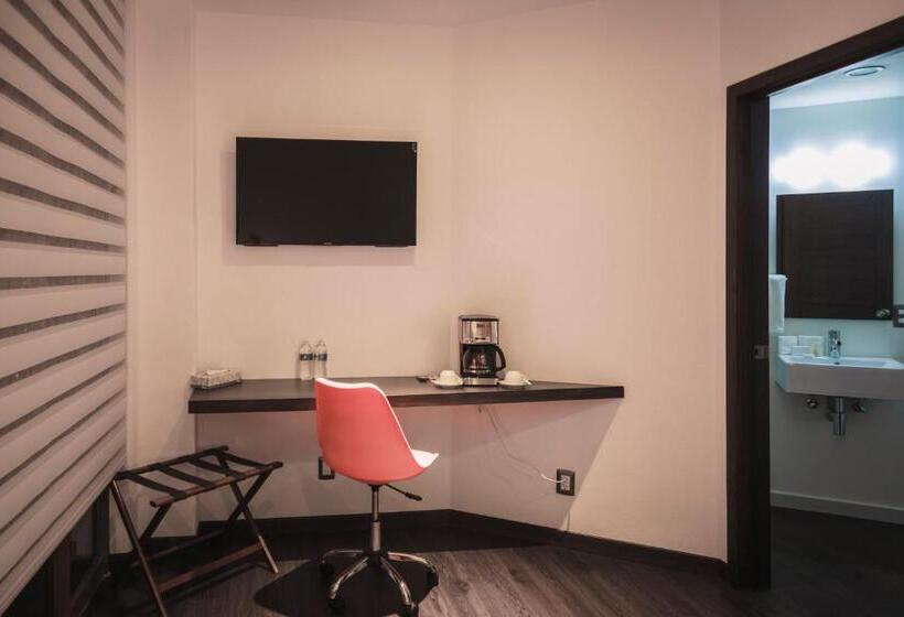 Номер Стандарт, Platino Expo Guadalajara