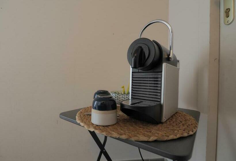 スタンダードルーム, L'evidence