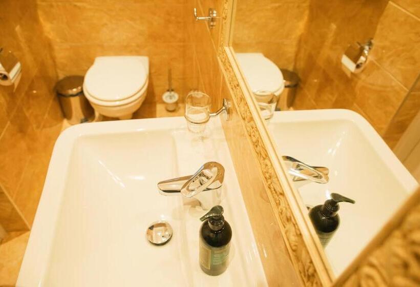 اتاق استاندارد, Prague Boutique Residence