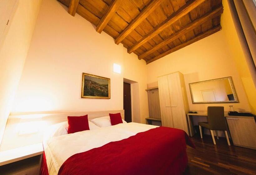 اتاق استاندارد, Prague Boutique Residence