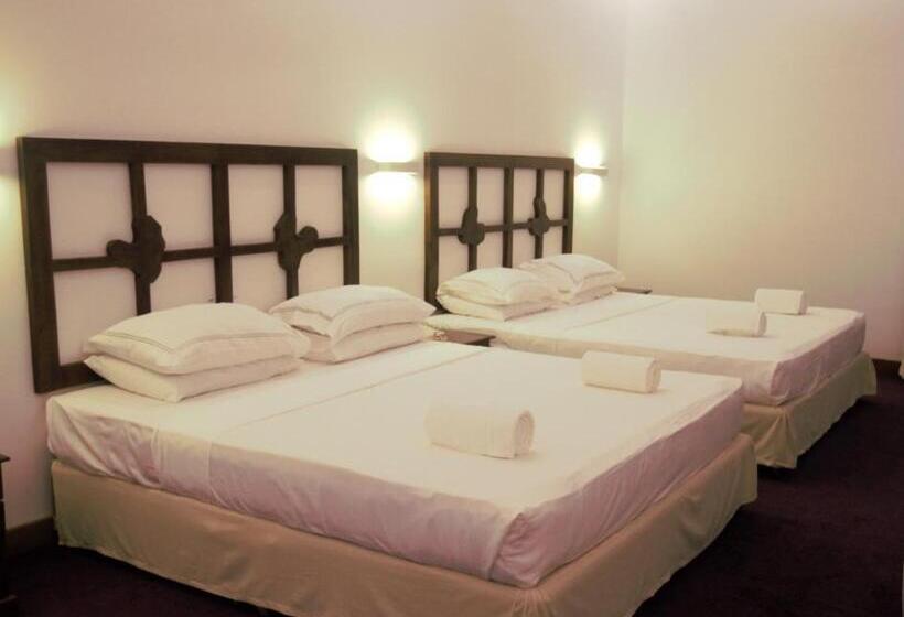 اتاق لوکس خانوادگی, Avasta Resort