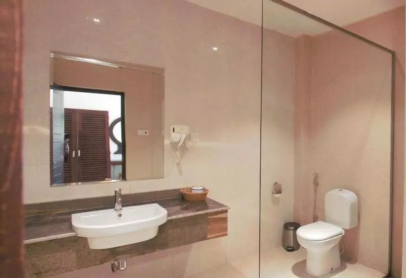 Standard Kolmen Hengen Huone, Avasta Resort