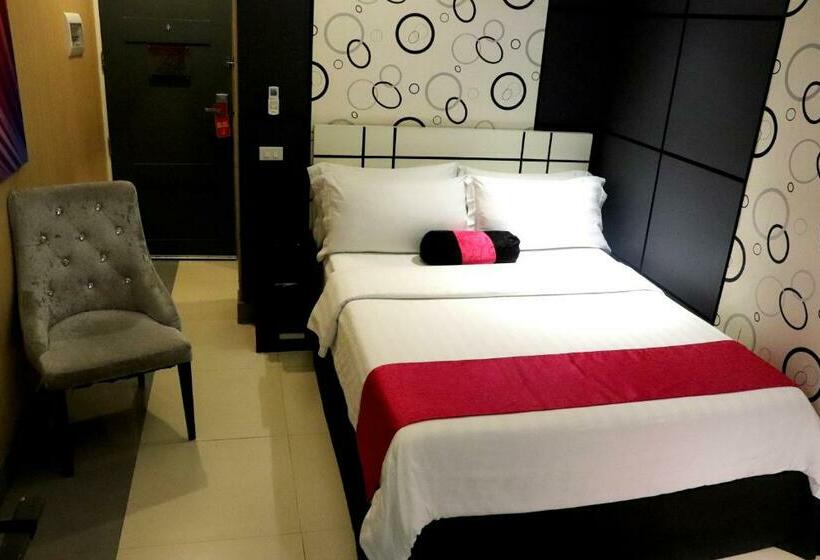 اتاق سوپریور, Eloisa Royal Suites