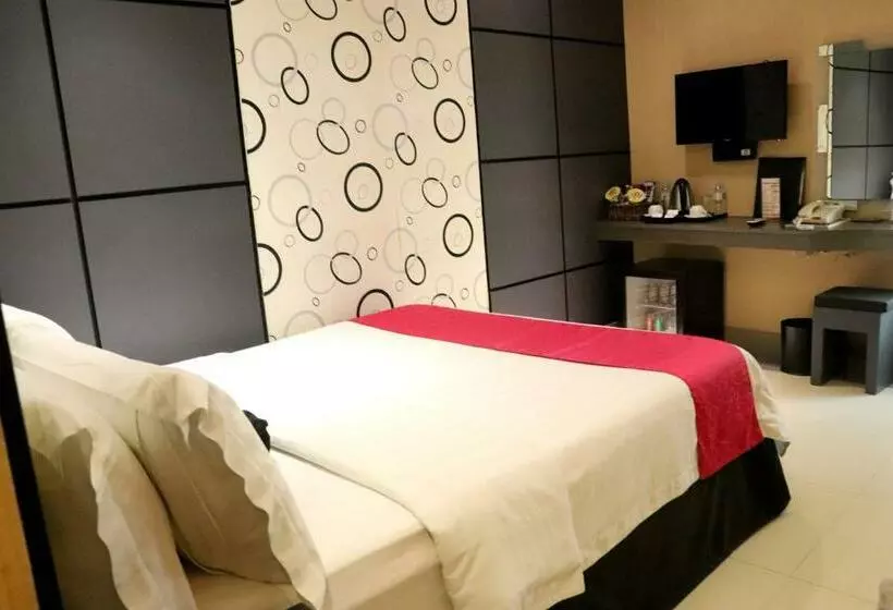 スーペリアールーム, Eloisa Royal Suites