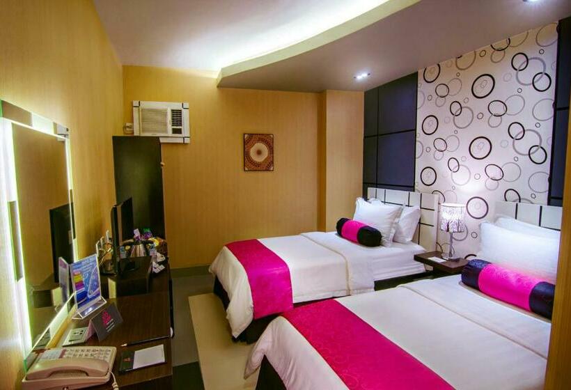 اتاق سوپریور, Eloisa Royal Suites