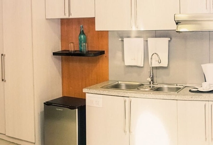 اتاق لوکس, Jade Hotel And Suites