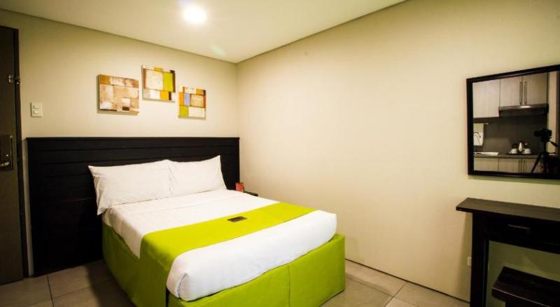 اتاق لوکس, Jade Hotel And Suites