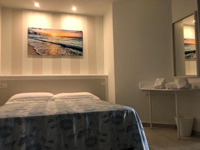 海景标准间带阳台, La Rosetta Scauri