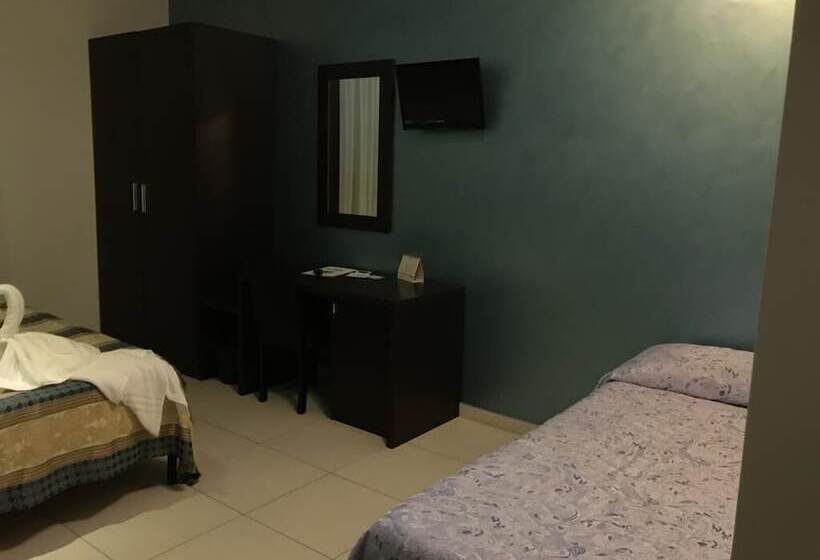 三人经典房间, La Rosetta Scauri