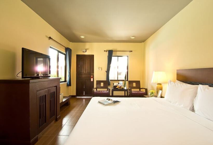 スタンダードバンガロー, Rose Bay Resort