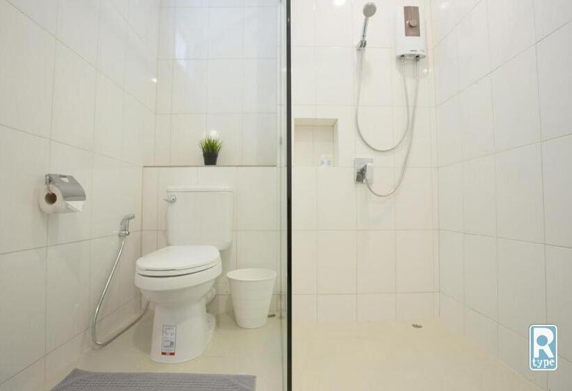 베이직 3인 룸, Rukcozy