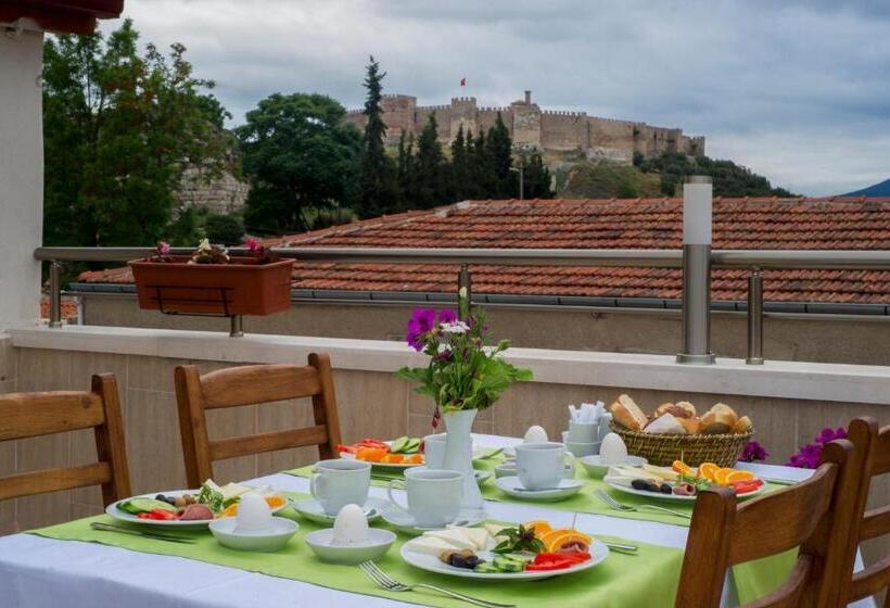 디럭스 룸, Selena