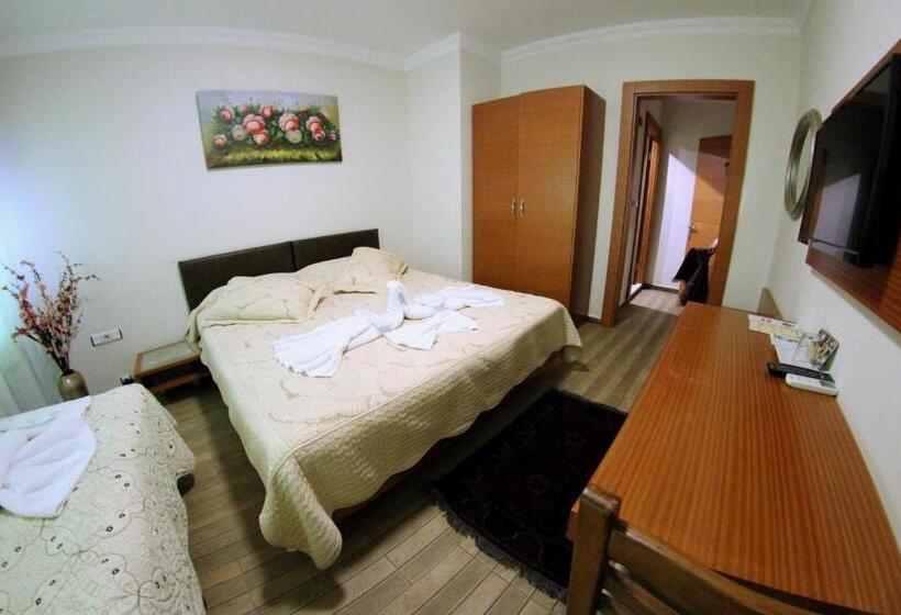 デラックスルーム, Selena