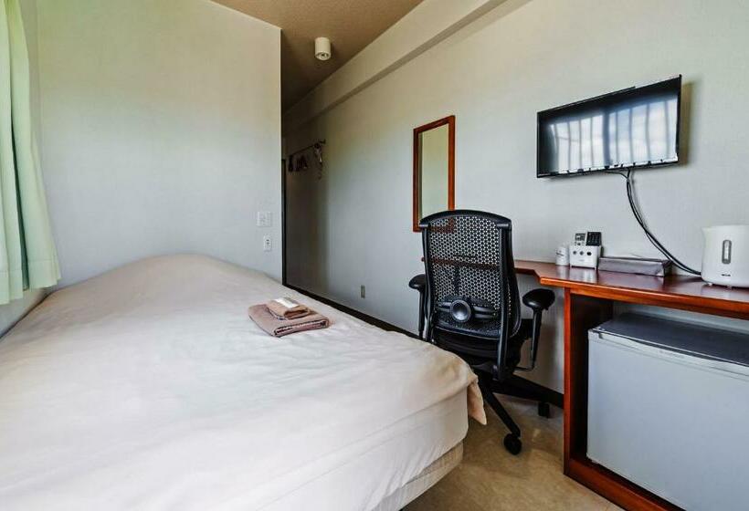 חדר אקונומי יחיד, Sunset American