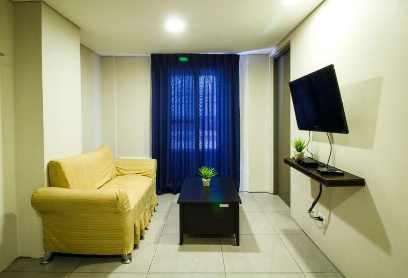 سوئیت پریمیوم, Jade Hotel And Suites