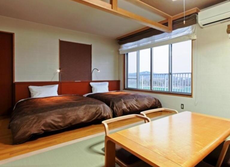 Standart Oda, Kyukamura Irago