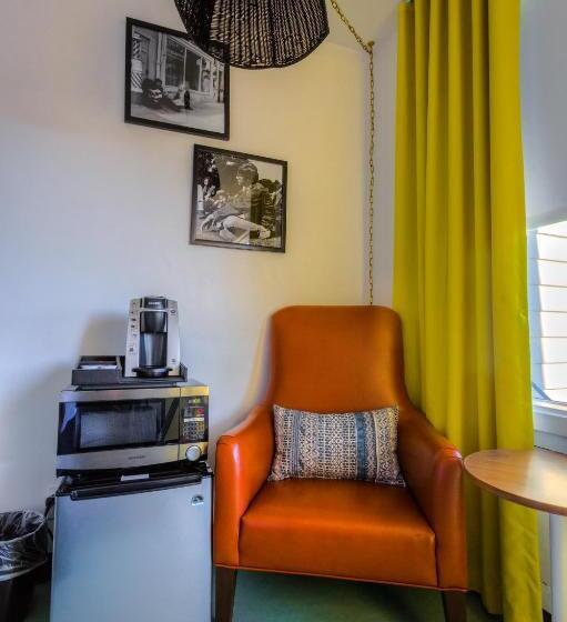 غرفة قياسية سرير كينج, Mylo