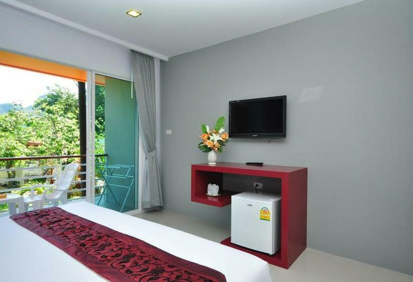 Habitación Deluxe con Balcón, Phi Phi Rimlay Resort