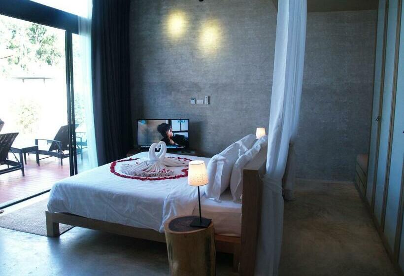 فيلا سوبيريور غرفة نوم واحدة, Sea Two Pool Villa Resort Pattaya