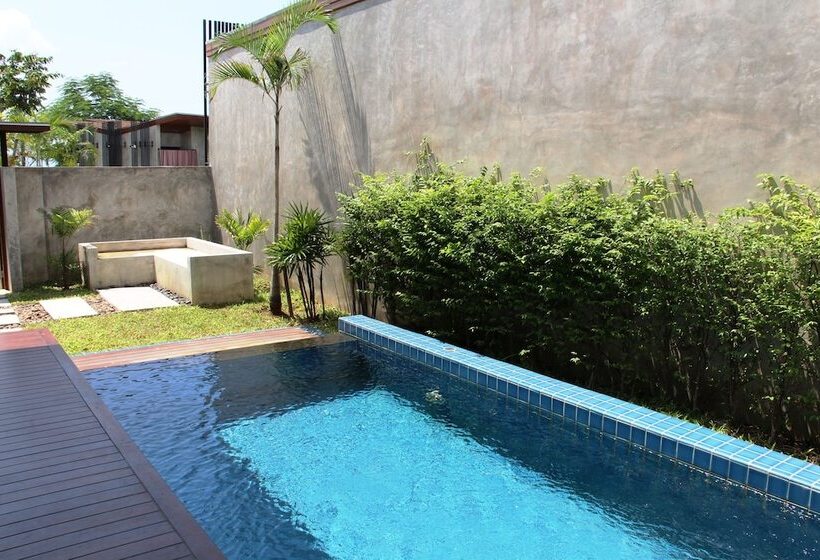 فيلا سوبيريور غرفة نوم واحدة, Sea Two Pool Villa Resort Pattaya