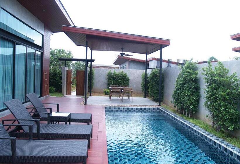 فيلا غرفتين نوم, Sea Two Pool Villa Resort Pattaya