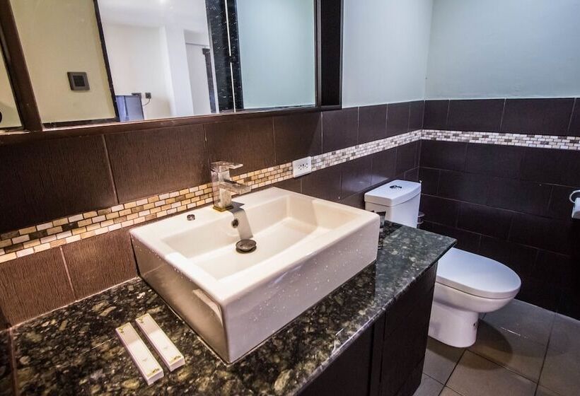 سوییت با چشمانداز دریا, Cliffside Resort