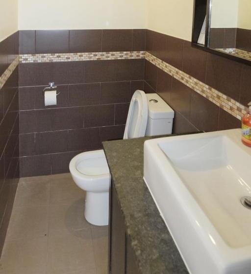 سوییت با چشمانداز دریا, Cliffside Resort