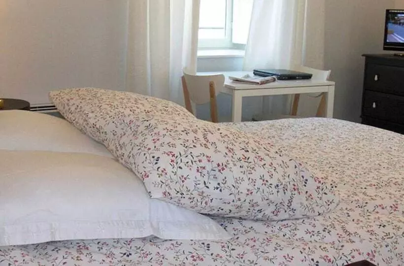 プレミアムスタジオ, Coin D Aubrac Hôtel Restaurant Spa De Luxe