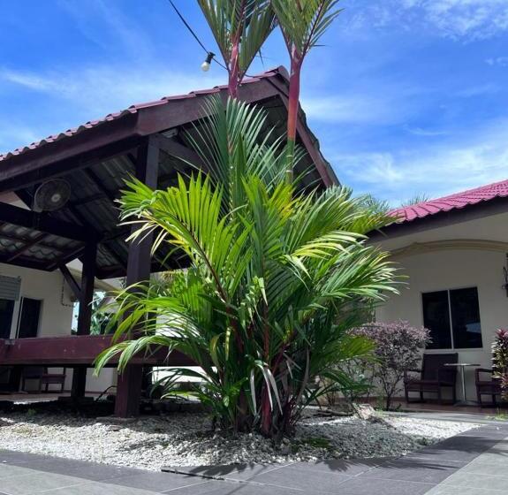 Номер Deluxe Кровать Кинг, Dhania Cenang Beach Motel