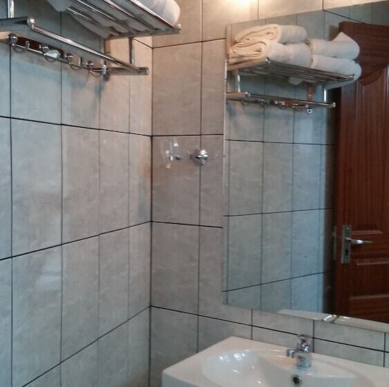 اتاق استاندارد یک نفره, Ag Palace