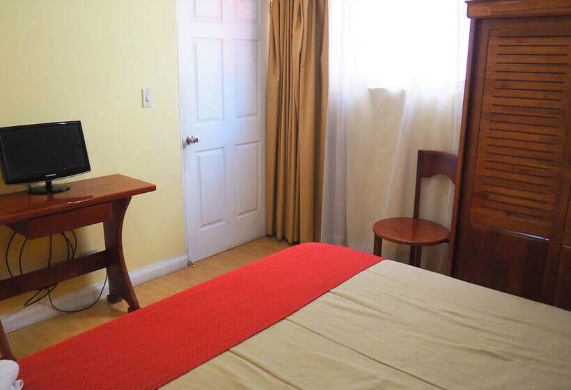 غرفة قياسية, Catedral Casa Cornejo