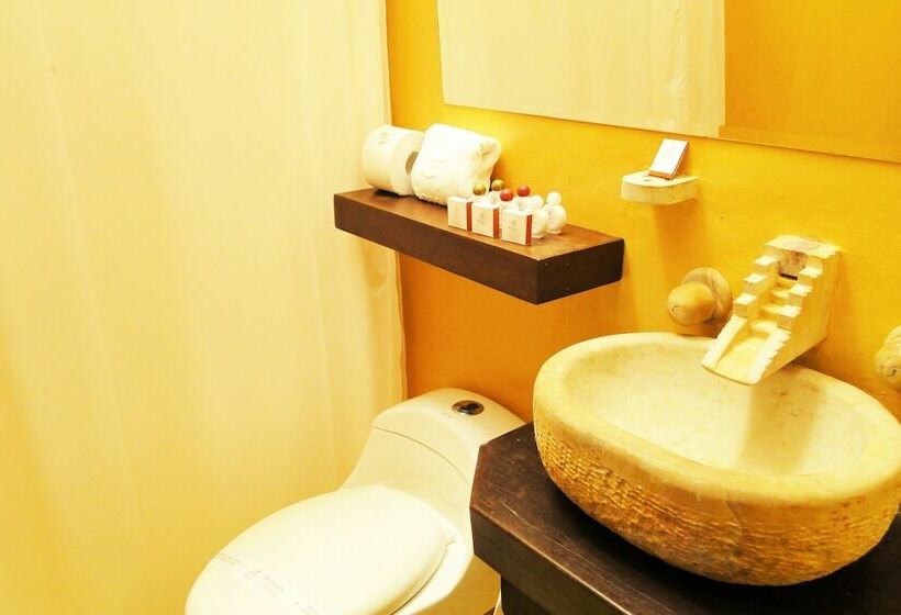 غرفة قياسية, Hicasua Y Centro De Convenciones